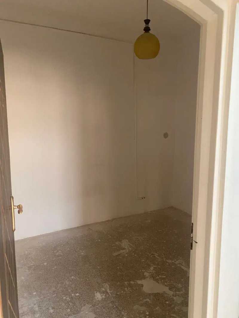 آپارتمان 70 متری دو خوابه در بلوار سرافرازان مشهد14143332456