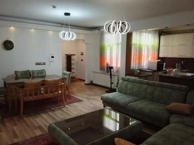 آپارتمان 100 متری دو خوابه در سعادت آباد تهران