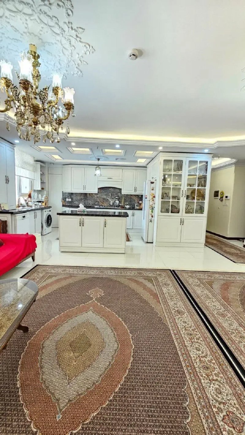 آپارتمان 126 متری سه خوابه در صد دستگاه تهران14147032514