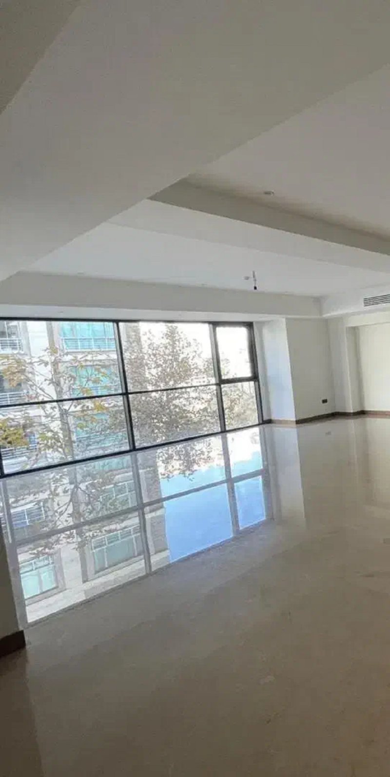 آپارتمان 250 متری سه خوابه در سعادت آباد تهران14146432495