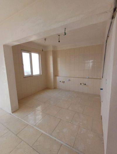 آپارتمان 78 متری دو خوابه در فاز 6 پرند