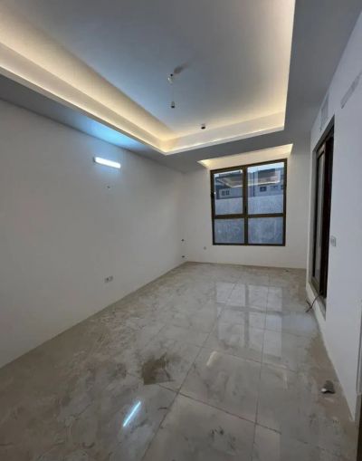 آپارتمان 138 متری سه خوابه در بنیاد قم