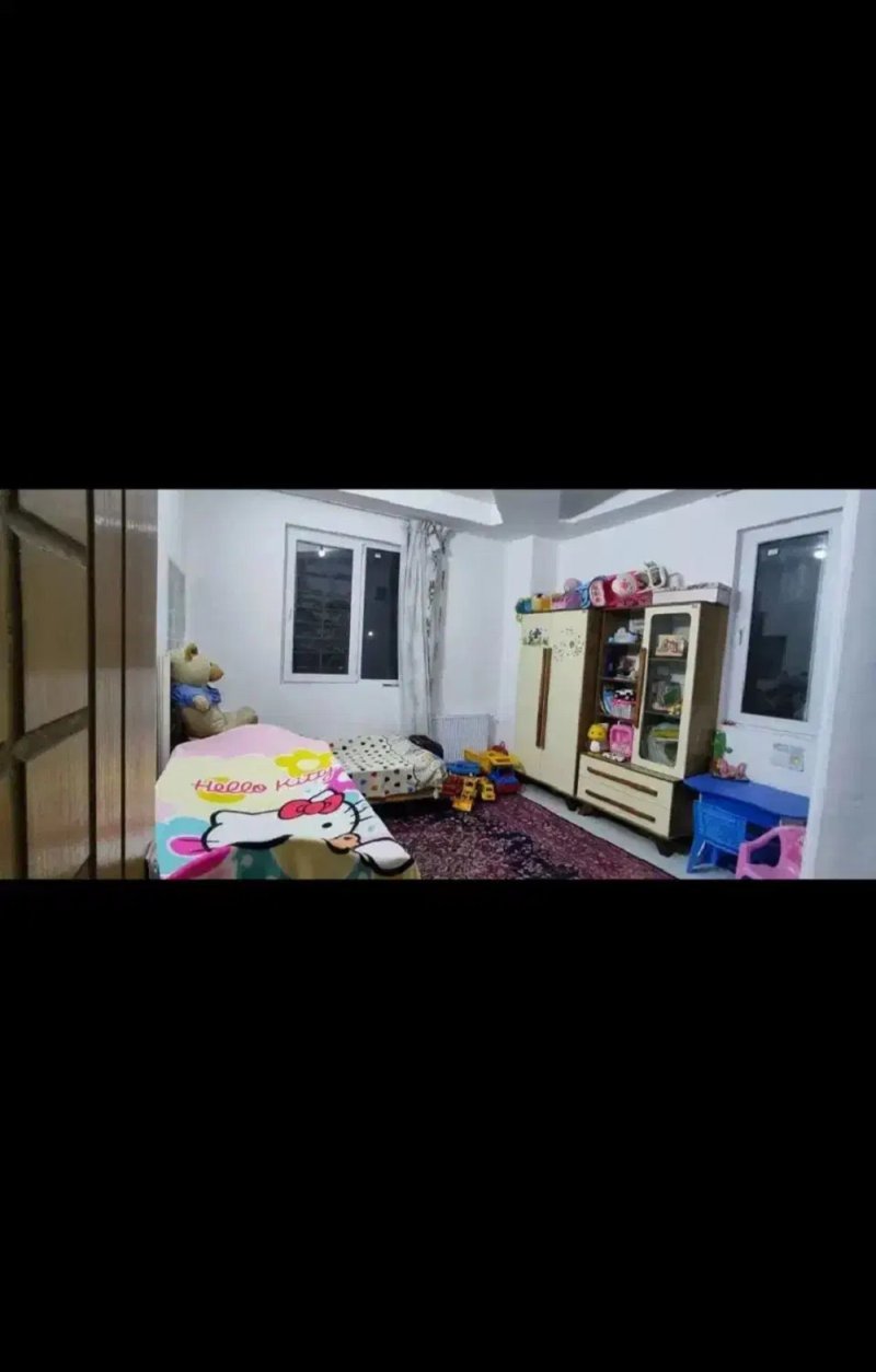 آپارتمان 105 متری دو خوابه در پردیسان قم14151932588