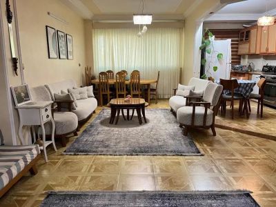 آپارتمان 95 متری دو خوابه در خیابان ساری قائم شهر