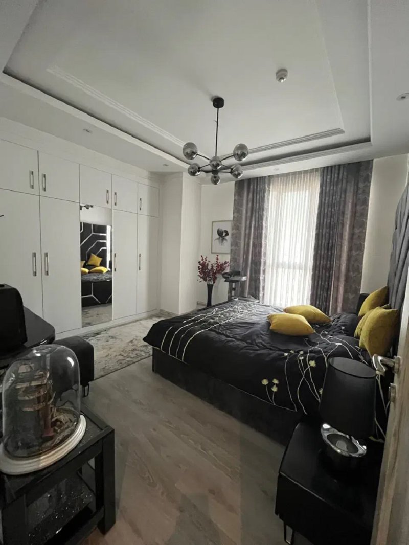 آپارتمان 120 متری دو خوابه در اباذر منطقه 5 تهران14152832601