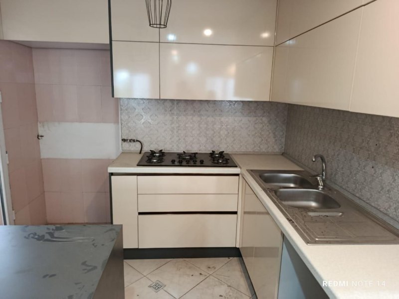 آپارتمان 84 متری دو خوابه در فاز 6 پرند14151232573