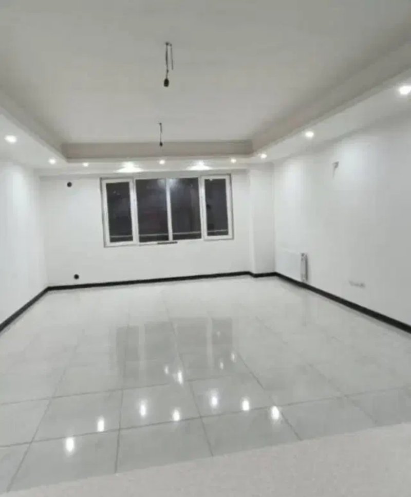 آپارتمان 79 متری دو خوابه در فاز 2 پرند14165532690