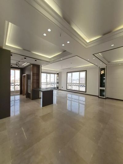 آپارتمان 132 متری سه خوابه در پونک تهران