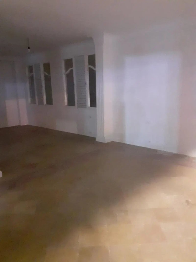 تجاری 125 متری یک خوابه در پونک تهران14154632638