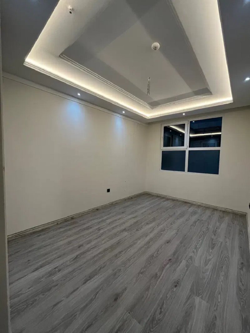 آپارتمان 164 متری سه خوابه در اباذر منطقه 5 تهران14153032609