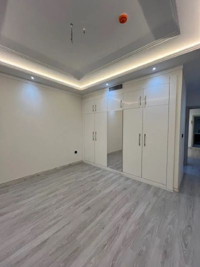 آپارتمان 164 متری سه خوابه در اباذر منطقه 5 تهران