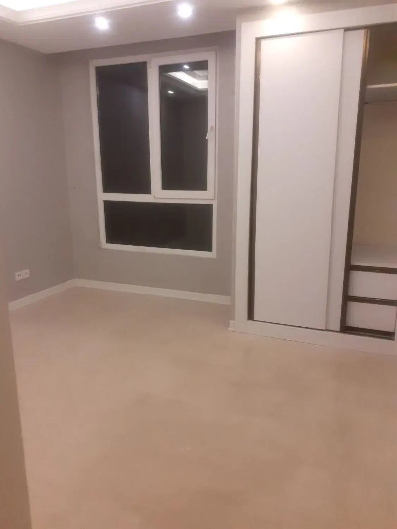 آپارتمان 91 متری دو خوابه در پونک تهران14154432634