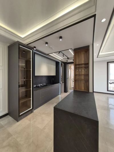 آپارتمان 132 متری سه خوابه در پونک تهران