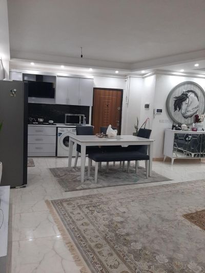 آپارتمان 92 متری دو خوابه در میدان یخسازی رشت