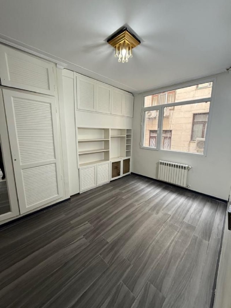 آپارتمان 104 متری دو خوابه در سعادت آباد تهران14182833014