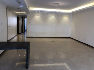 آپارتمان 130 متری سه خوابه در شهرک غرب تهران