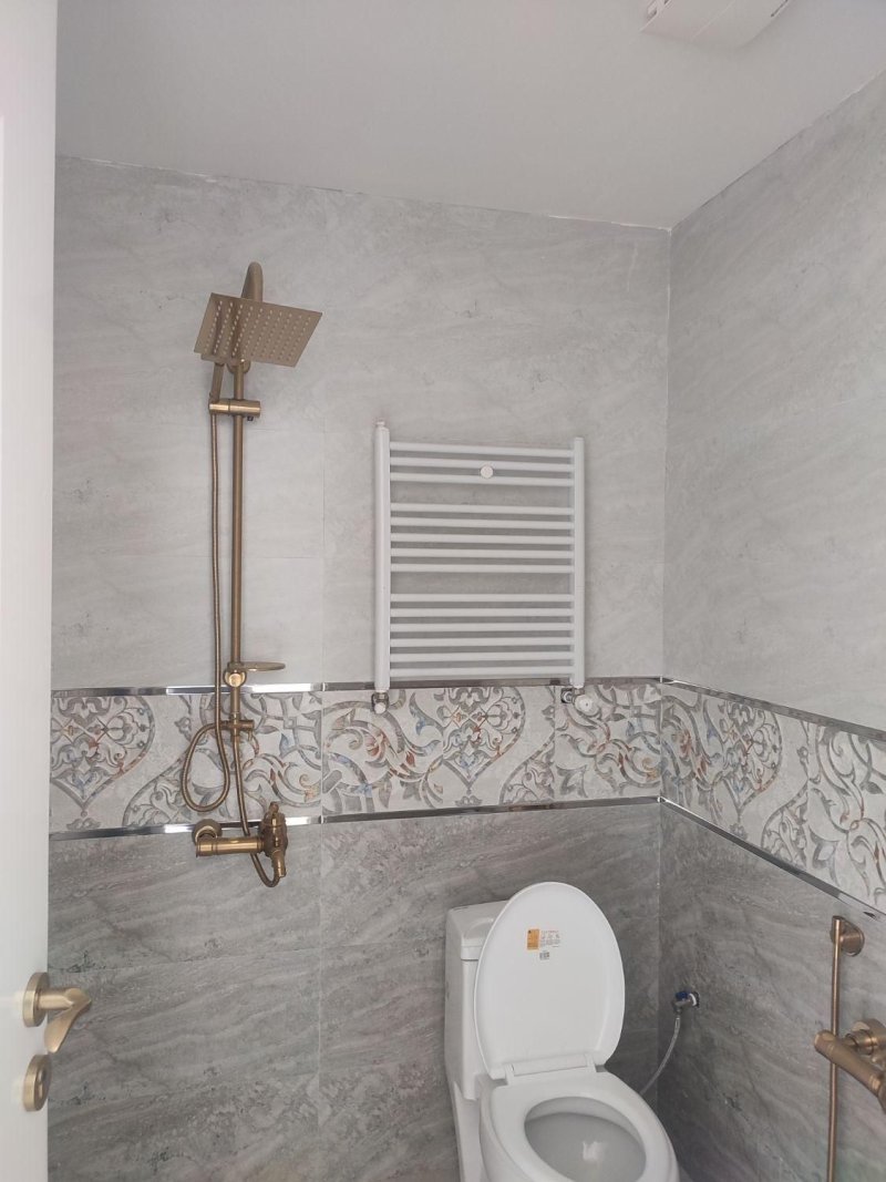 آپارتمان 110 متری دو خوابه در بلوار امام رضا مشهد14189133203