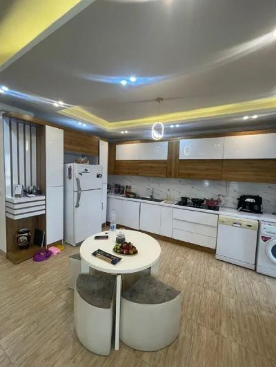 آپارتمان 180 متری سه خوابه در گلسار رشت