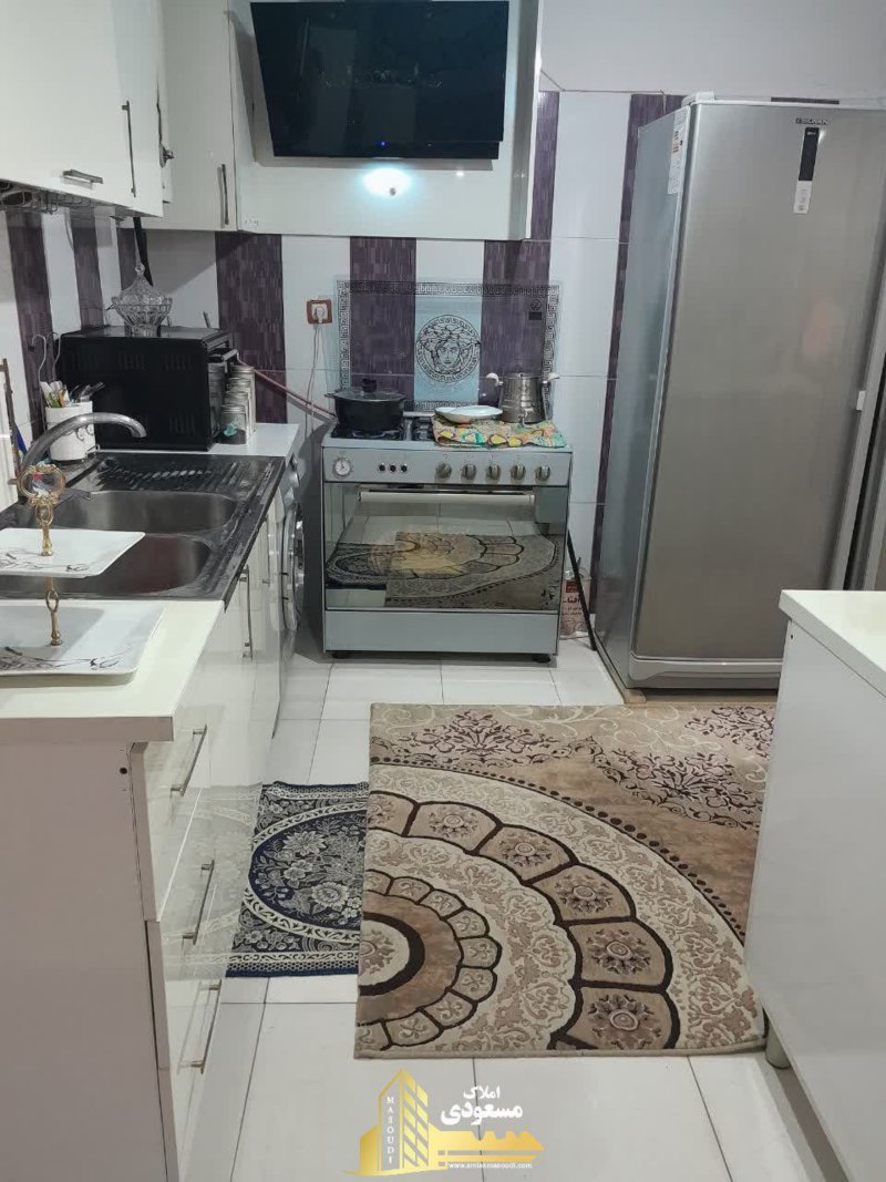 آپارتمان 85 متری دو خوابه در امیریه شهریار14171232835