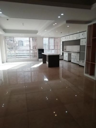 آپارتمان 190 متری سه خوابه در نیروی هوایی تهران