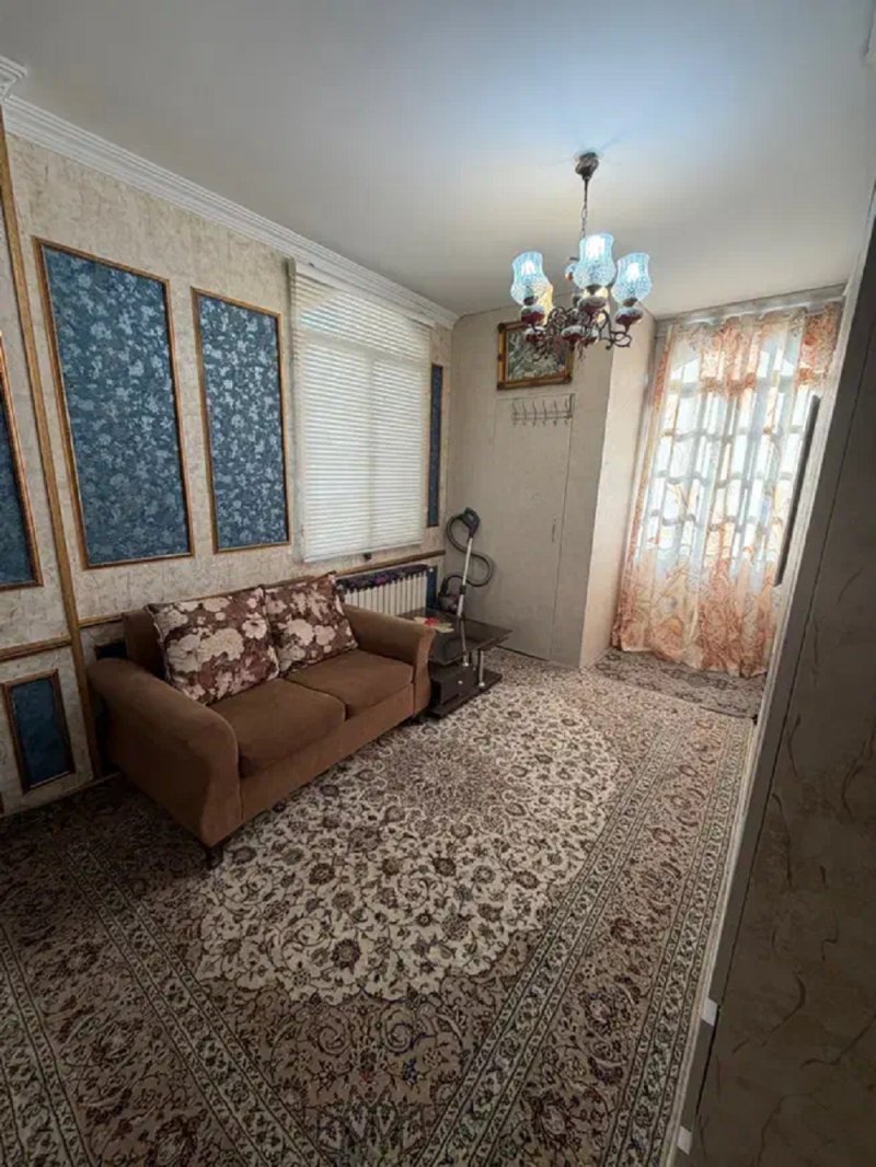 آپارتمان 113 متری دو خوابه در ده ونک تهران14184033037