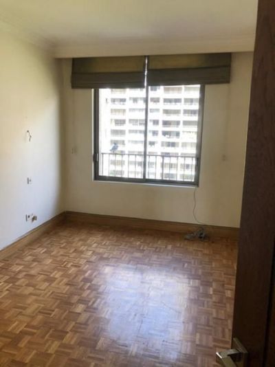 آپارتمان 175 متری سه خوابه در شهرک غرب تهران