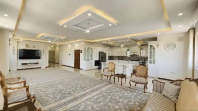 آپارتمان 200 متری سه خوابه در بلوار امام رضا مشهد