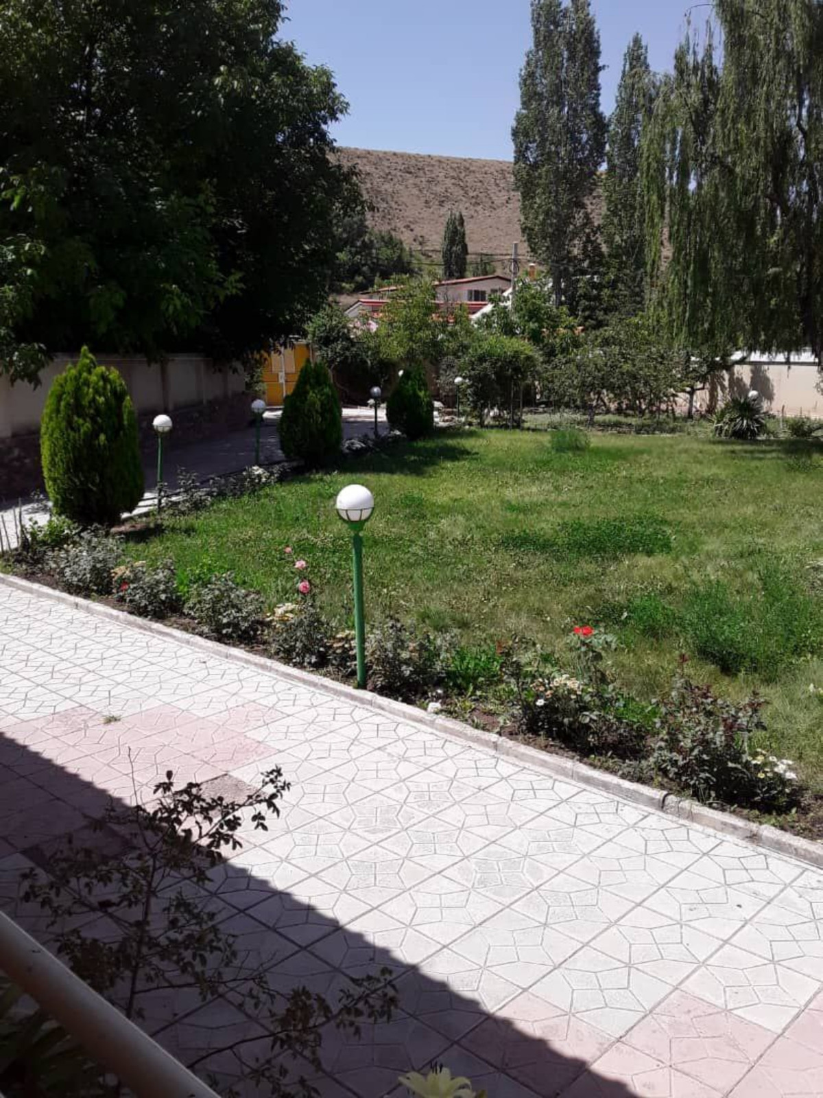 ویلا 1250 متری سه خوابه در جزن طالقان 1