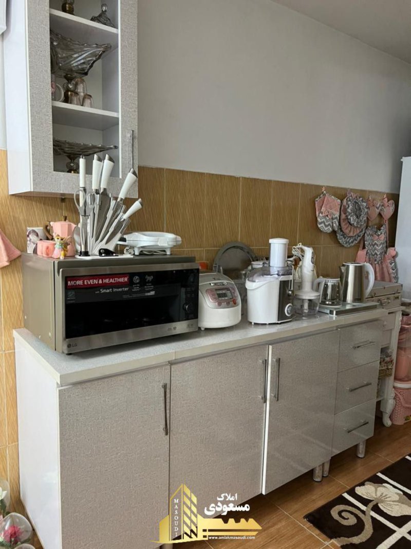 آپارتمان 78 متری دو خوابه در امیریه شهریار14168532771