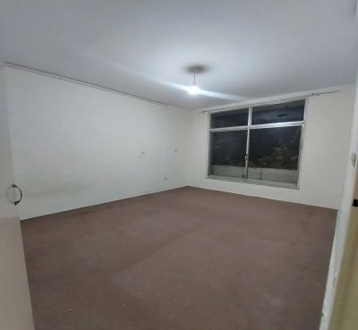 آپارتمان 150 متری سه خوابه در بلوار امام رضا مشهد