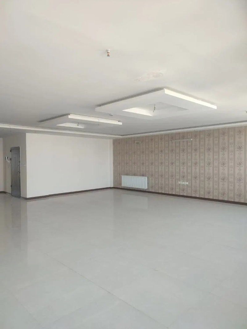 آپارتمان 200 متری سه خوابه در عنصری مشهد14188433171