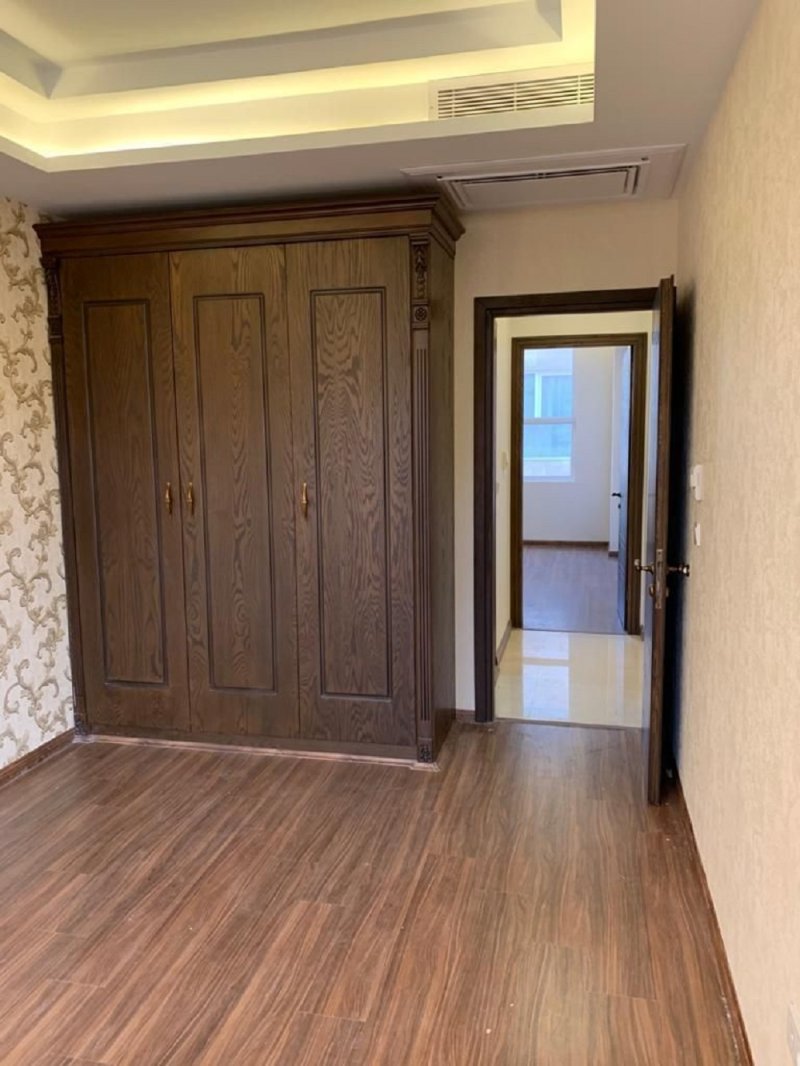 آپارتمان 193 متری سه خوابه در سعادت آباد تهران14185133064