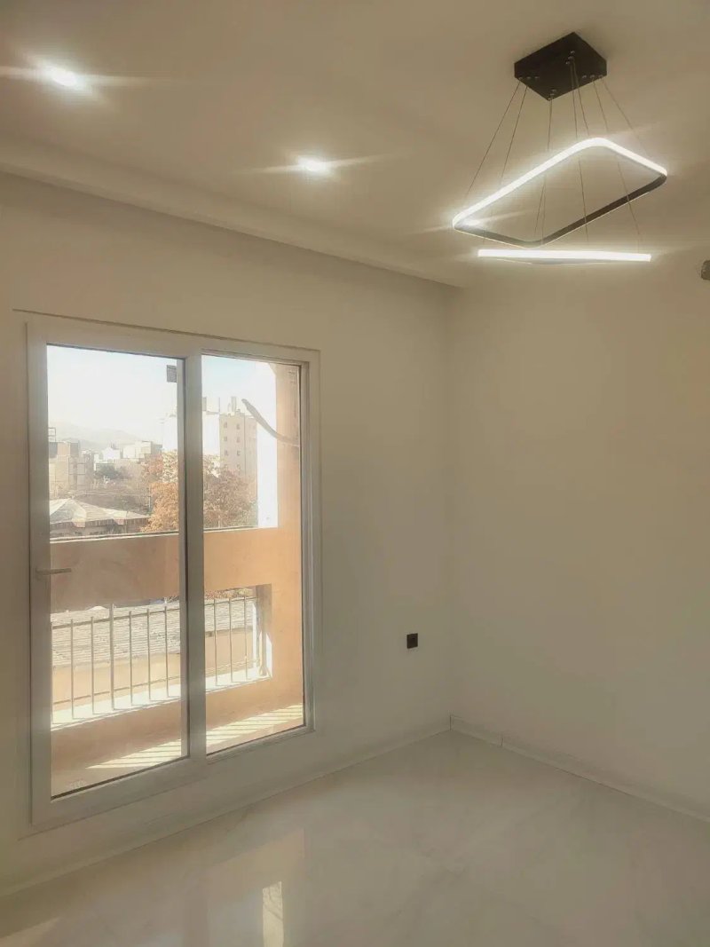 آپارتمان 135 متری سه خوابه در بلوار امام رضا مشهد14189433217