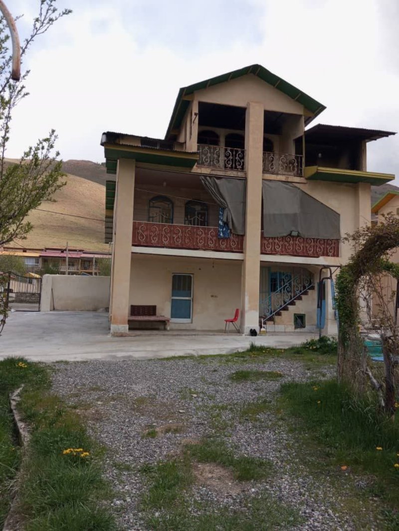 ویلا 1600 متری در وشته طالقان14167232747