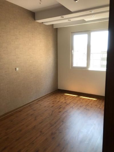 آپارتمان 130 متری سه خوابه در شهرک غرب تهران