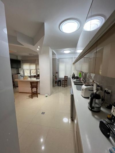 آپارتمان 195 متری سه خوابه در شهرک غرب تهران