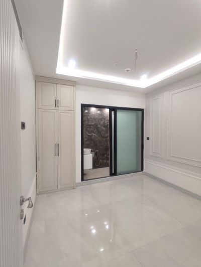 آپارتمان 93 متری دو خوابه در بلوار امام رضا مشهد