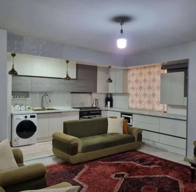 آپارتمان 95 متری دو خوابه در گلشهر کرج14216733687