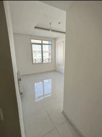 آپارتمان 175 متری سه خوابه در جاهدشهر مشهد