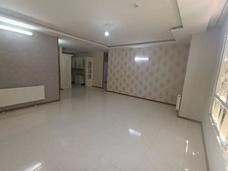 آپارتمان 100 متری دو خوابه در جاهدشهر مشهد14196433460