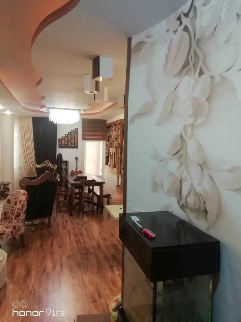 آپارتمان 147 متری سه خوابه در عظیمیه کرج14216533679