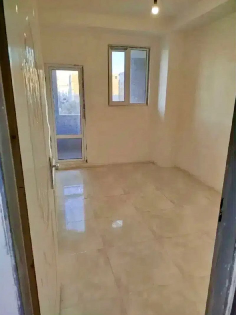 آپارتمان 130 متری سه خوابه در گلشهر کرج14217033701