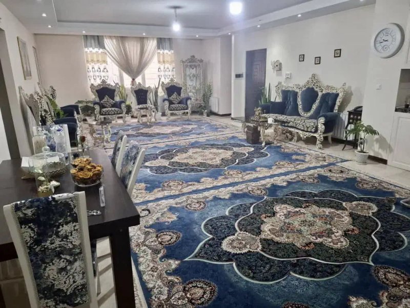 آپارتمان 157 متری سه خوابه در گلشهر کرج14216833690