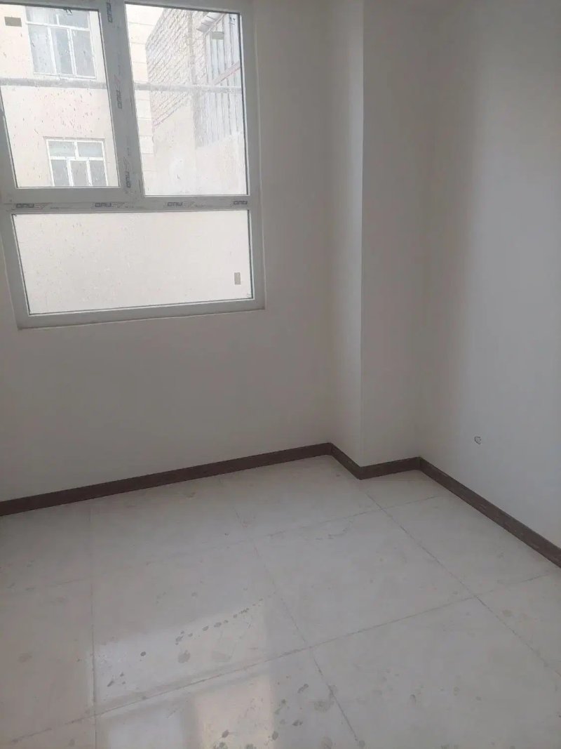 آپارتمان 73 متری دو خوابه در مصباح کرج14198933518