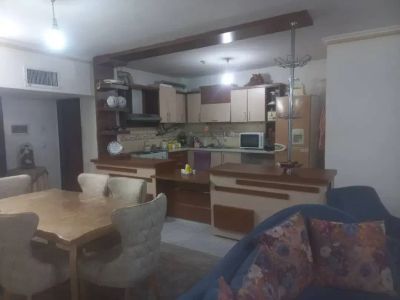 آپارتمان 100 متری دو خوابه در جاهدشهر مشهد