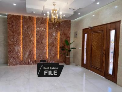 آپارتمان 157 متری سه خوابه در کوی مهر کرج