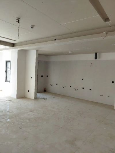 آپارتمان 130 متری دو خوابه در عظیمیه کرج