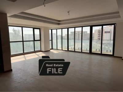 آپارتمان 157 متری سه خوابه در کوی مهر کرج