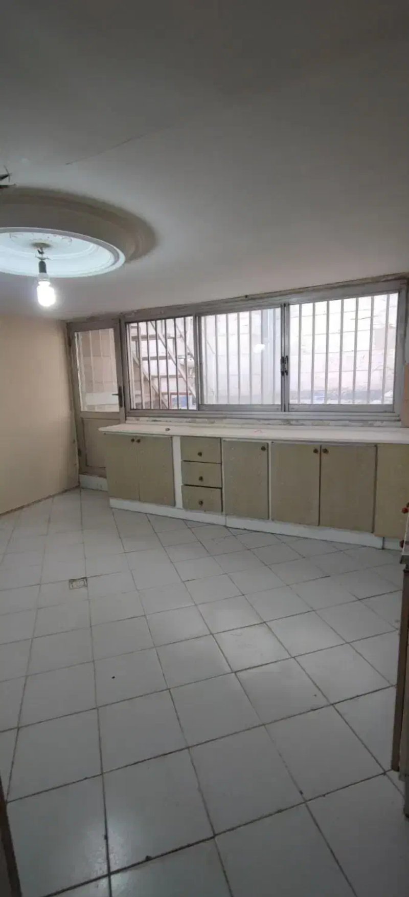 آپارتمان 75 متری یک خوابه در خیابان کوشش مشهد14190733252