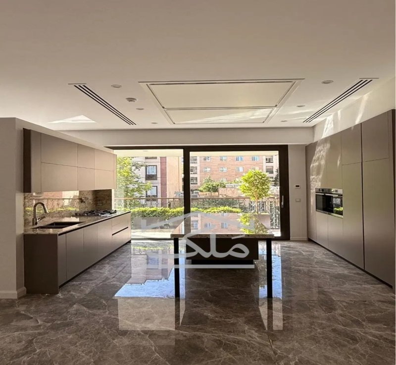 آپارتمان 220 متری سه خوابه در سعادت آباد تهران14213233663